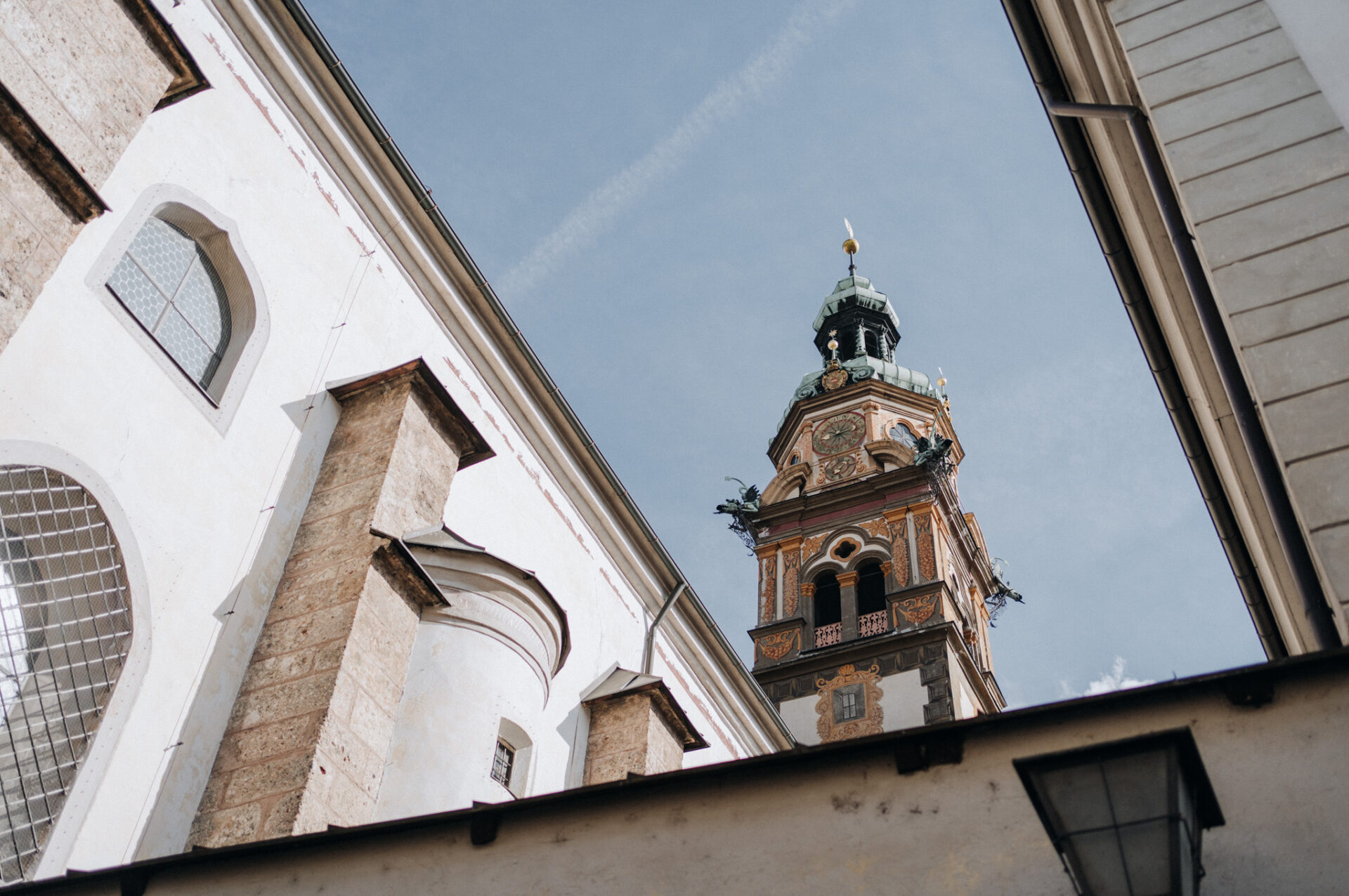 Linienführung Fotografie Grundlagen Hall in Tirol Kirche Struktur