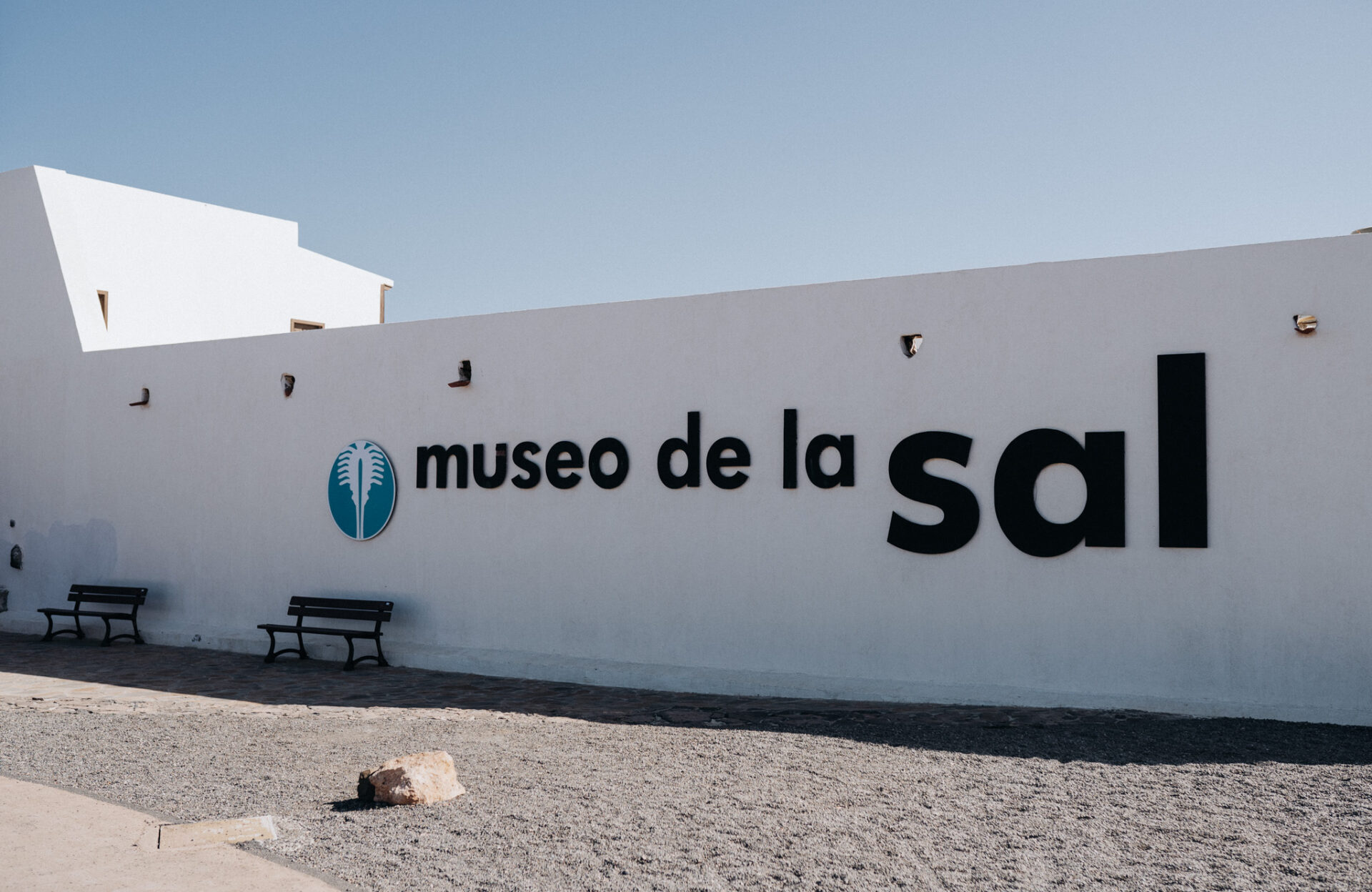 Aussenanblick auf das Museo de la Sal auf Fuerteventura 