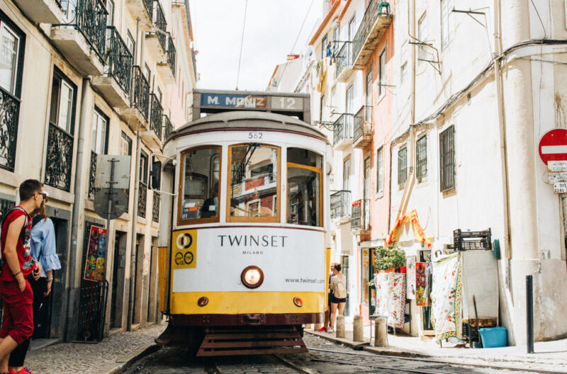 Lissabon Tram Berühmt Ausflugsziele Sehenswürdigkeiten