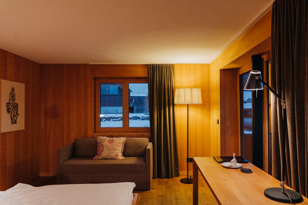 Einblick in das Bregenzerwald Zimmer des Hotel Krone in Hittisau