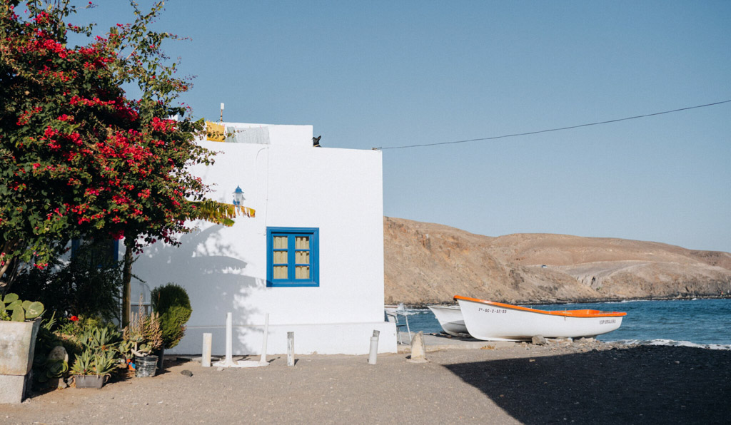 weißes Haus in Pozo Negro auf Fuerteventura