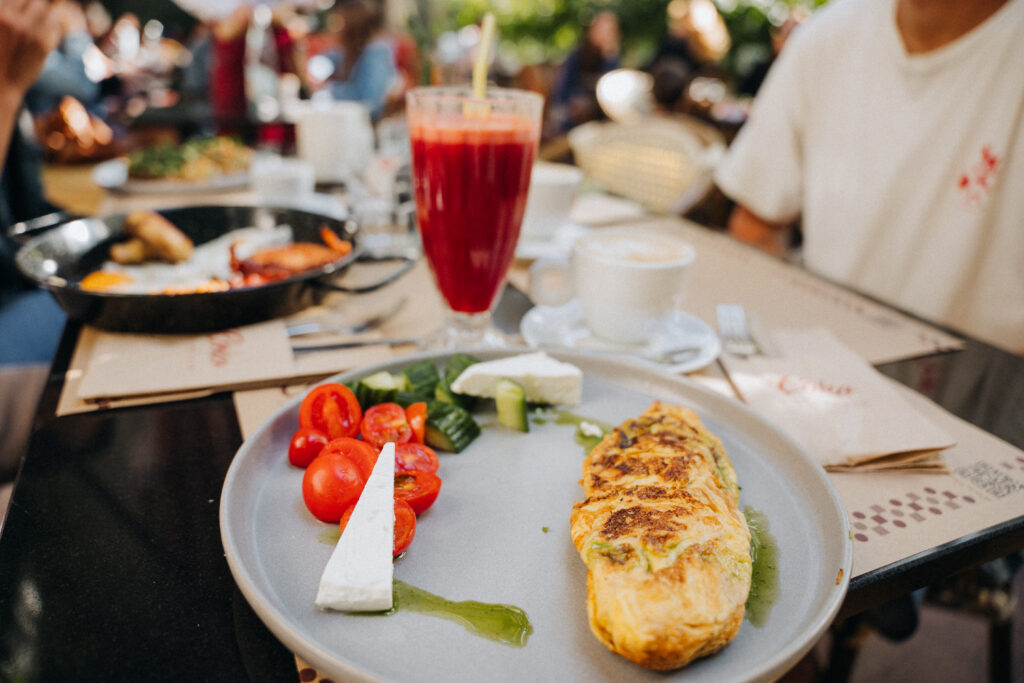 Omelett im Çoko Restaurant in Tirana Blloku Viertel