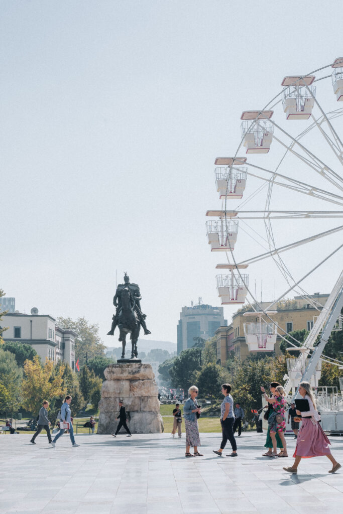Skanderbeg-Platz in Tirana – Sehenswürdigkeiten und Highlights
