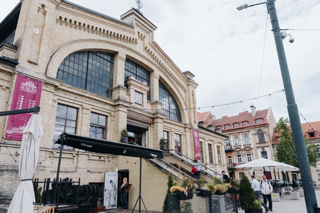 Halės turgus Markthalle in Vilnius von außen