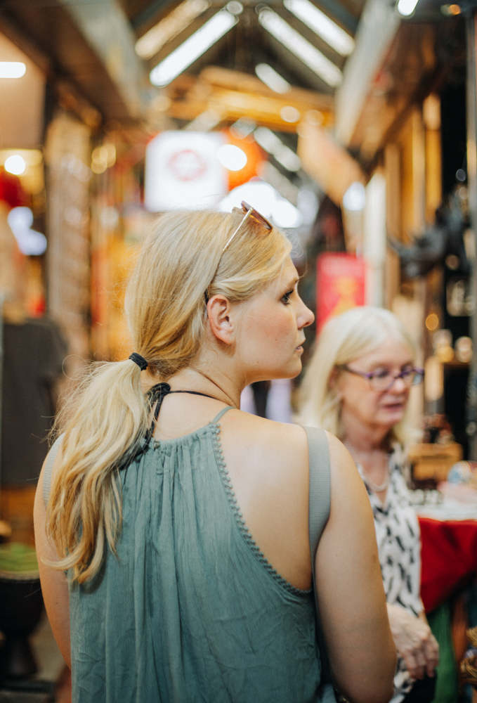 Marktstände auf dem Chatuchak-Wochenendmarkt – Shopping-Highlight in Bangkok
