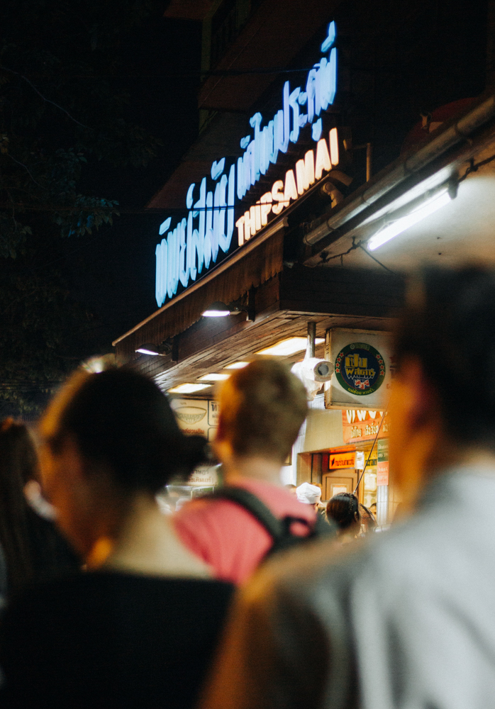 Thip Samai in Bangkok – legendäres Pad Thai Restaurant mit Tradition und langer Warteschlange