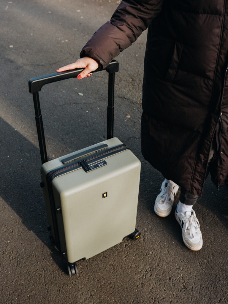 Level 8 Koffer Set – Voyageur Carry-on im Test mit Lisa Ludwig