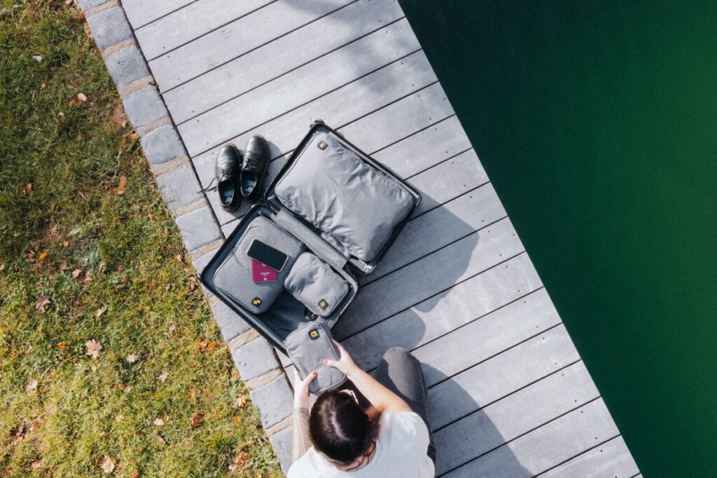 Level 8 Koffer Set – Packing Cubes Travel Set im Einsatz