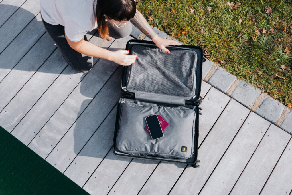 Innenleben vom Level 8 Koffer Set – Aufteilung und Reißverschlussfächer im Überblick