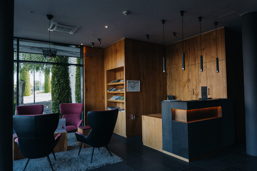 Hotellobby im Monte Mare Andernach, Unterkunft am Mittelrhein